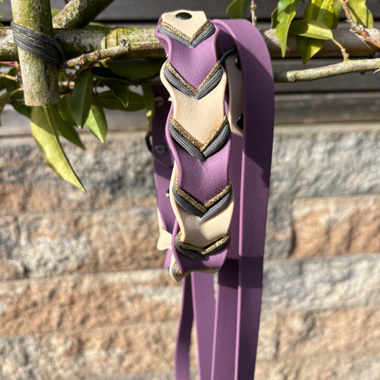 Halsband „Velia Glow“ - Lila & Creme