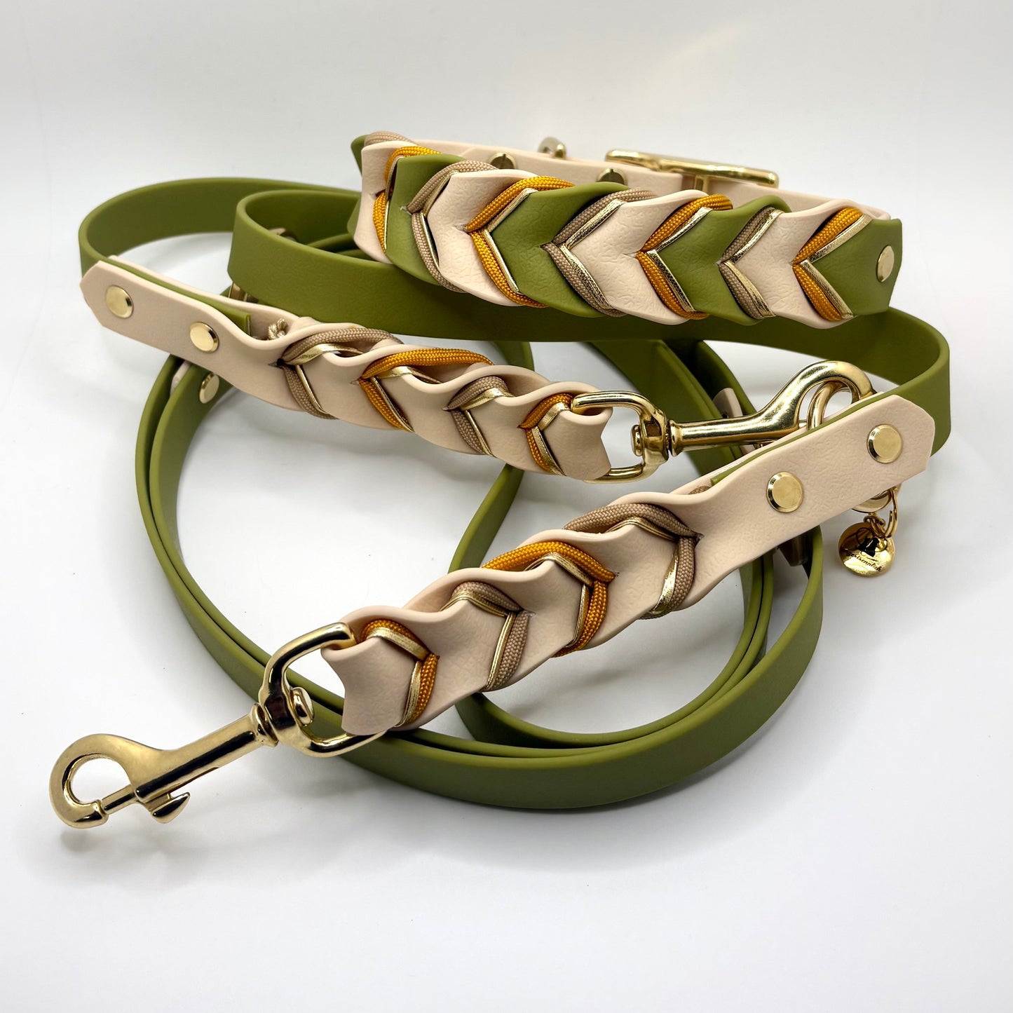 Hundeleine „Velia Goldline“ – Olivgrün & Creme (3-fach verstellbar)
