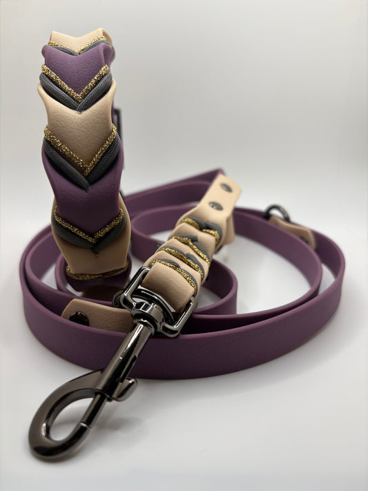 Hundeleine „Velia Glow“ –  Lila & Creme (3-fach verstellbar)