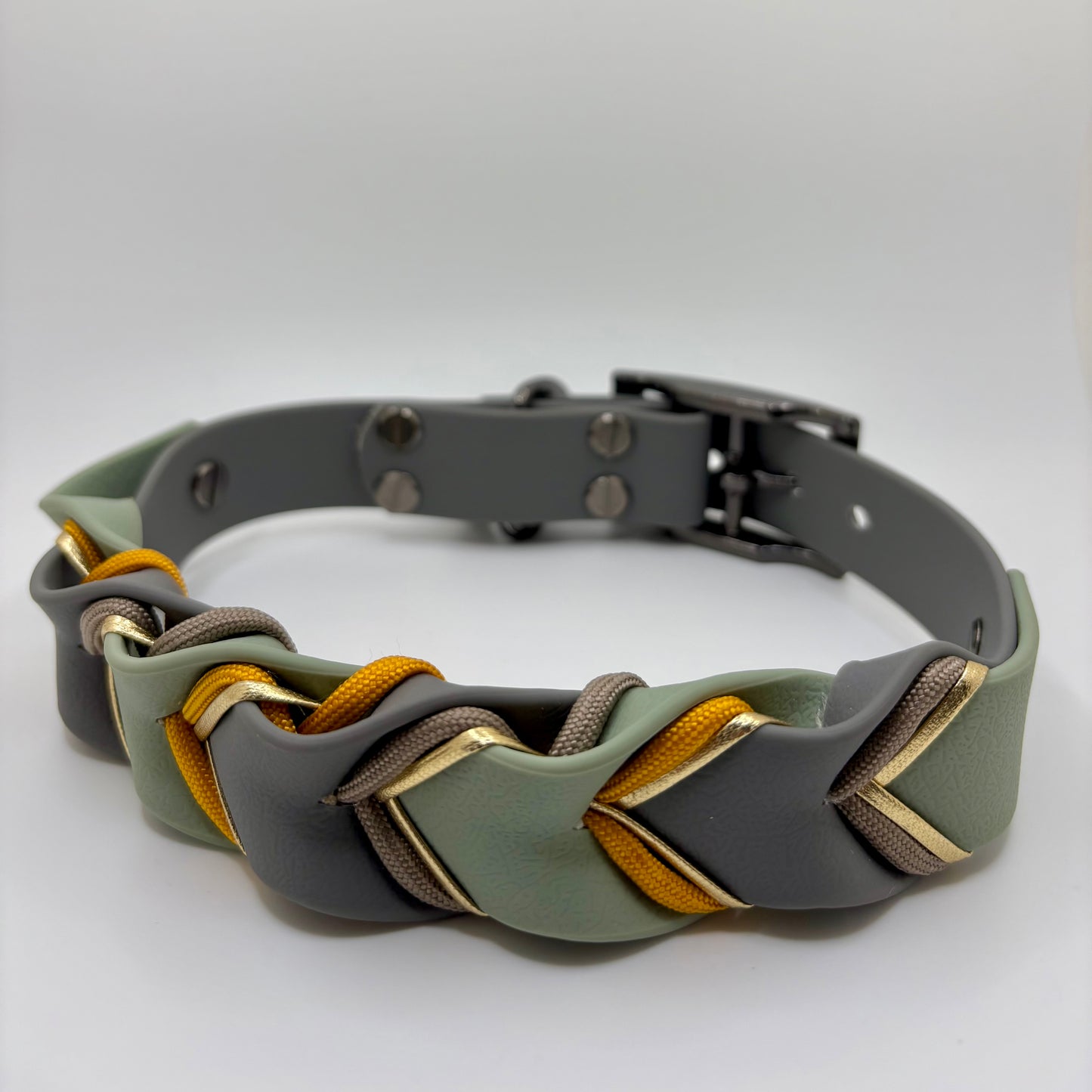 Halsband „Velia Goldline“